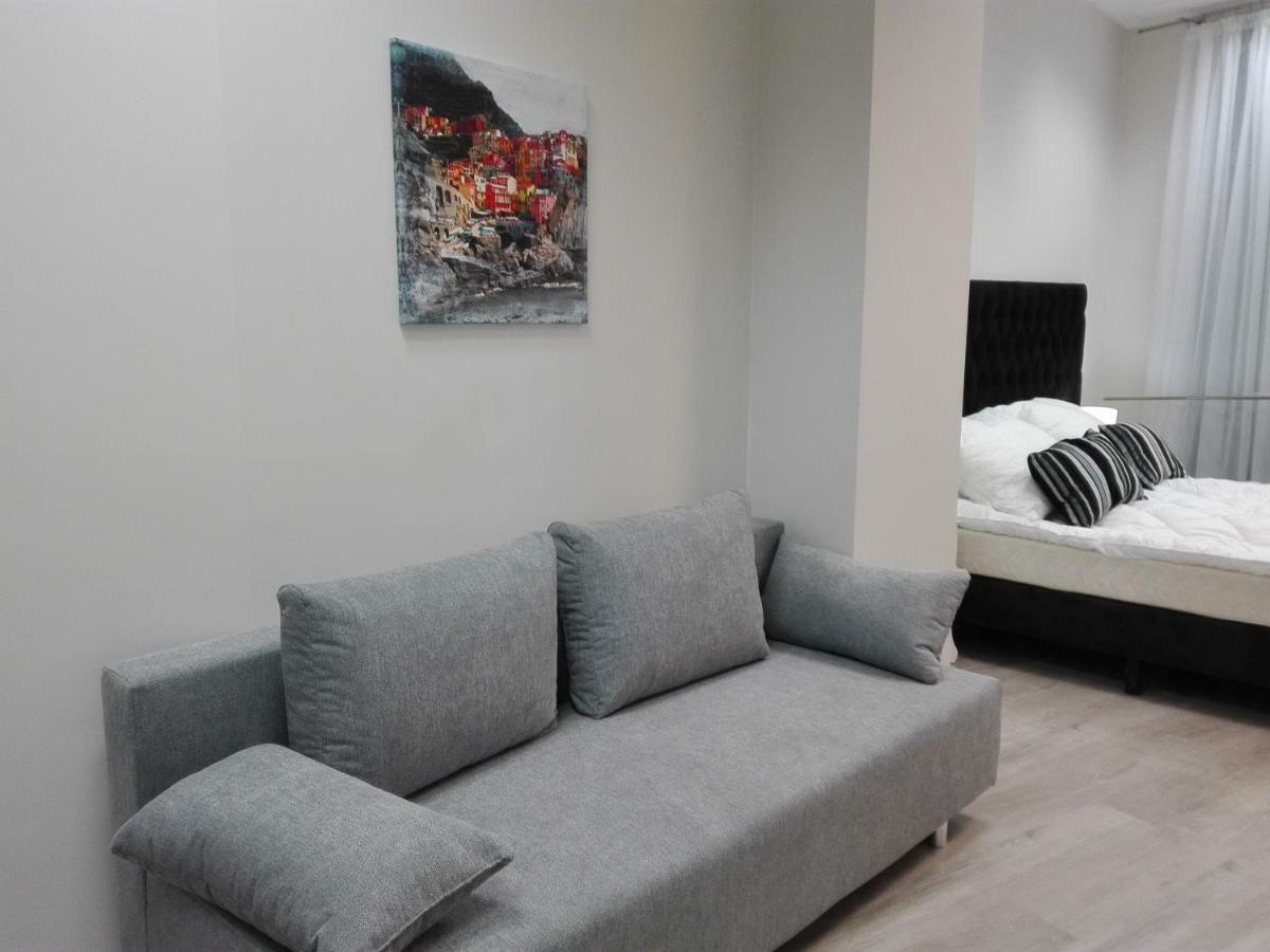 Vabank Apartamenty W Centrum زيلونا غورا المظهر الخارجي الصورة